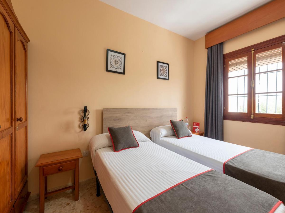 Oyo Hostal El Paisano 우트레라 외부 사진